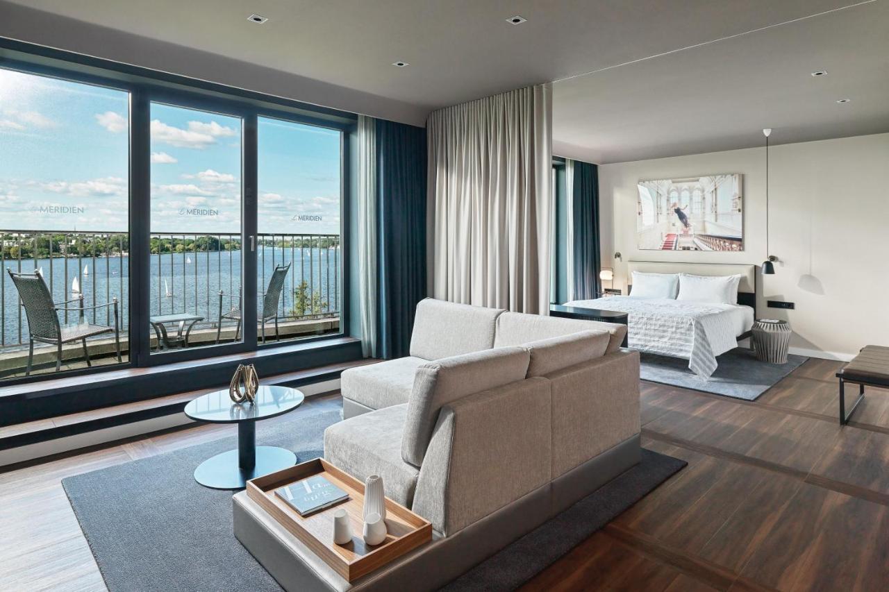 Suite mit Kingsize-Bett, Balkon und Alsterblick