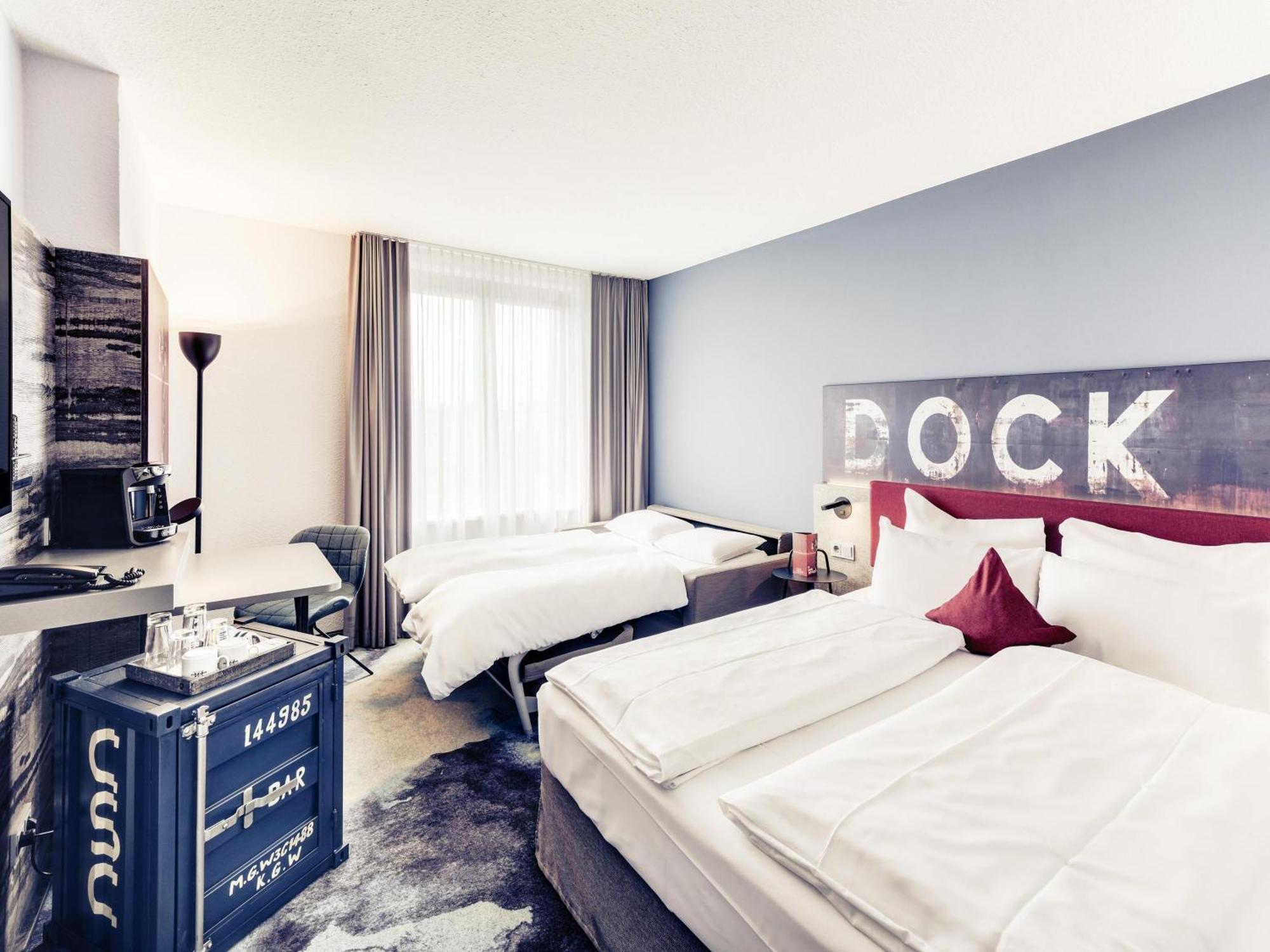 Privilege King Room Sofa quiet location Minibar ALLin