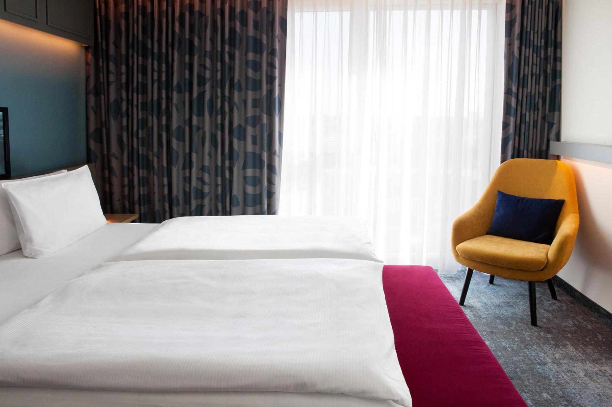 Queen Suite