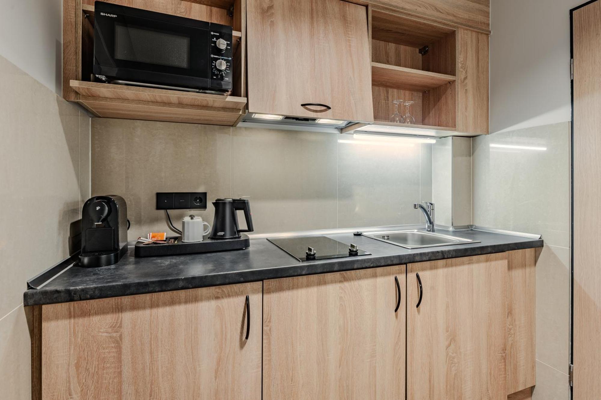 Superior Double Room Kitchenette
