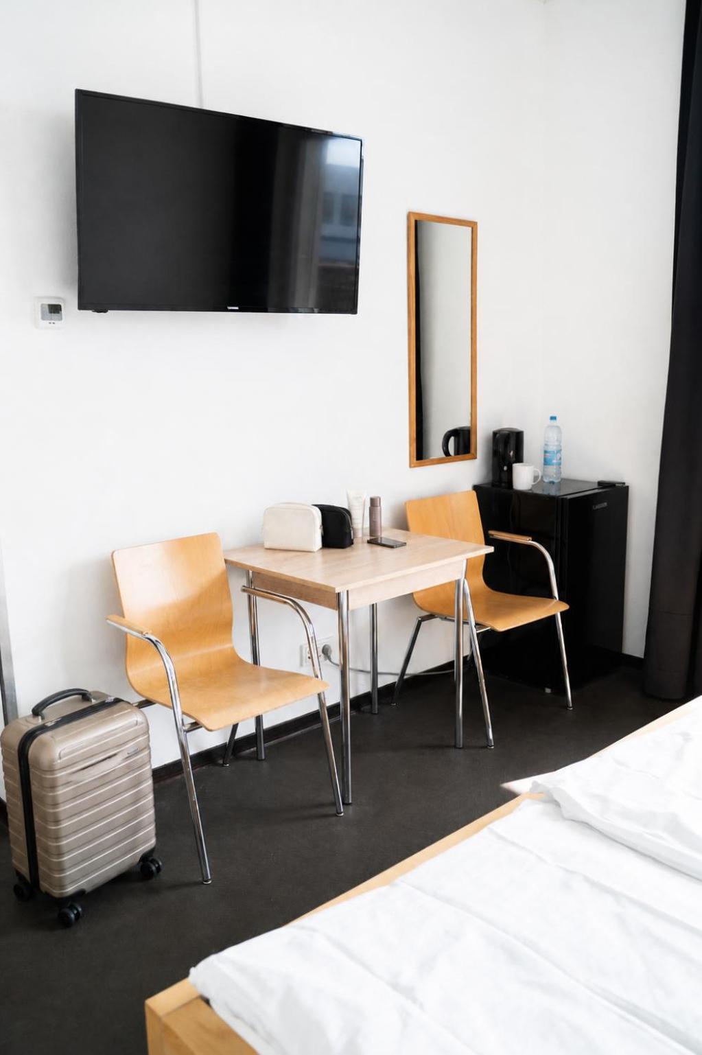 Double Room Private Bathroom