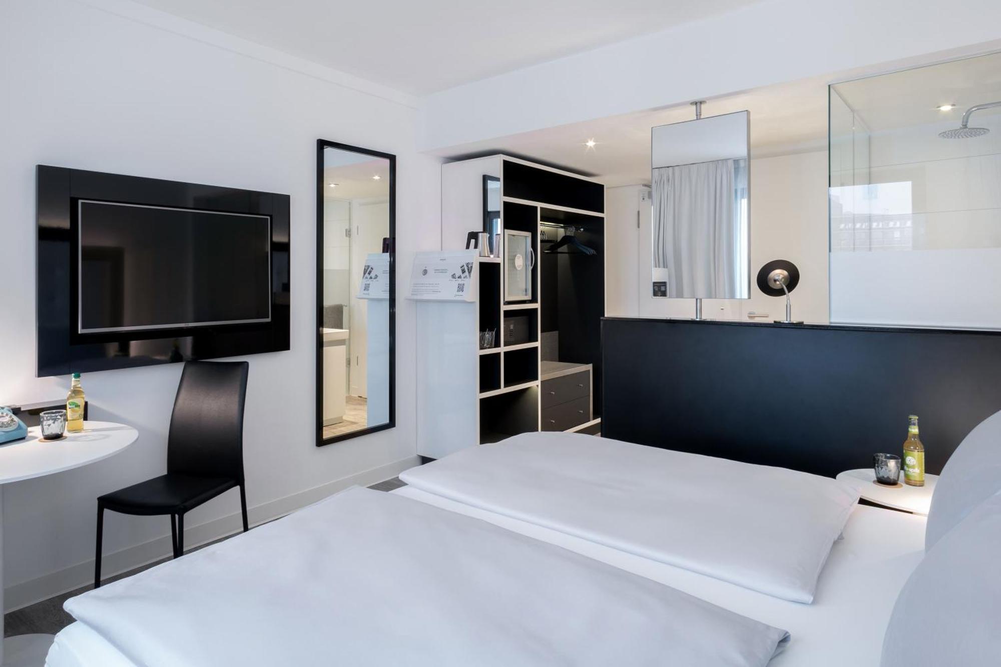 The Innside Room