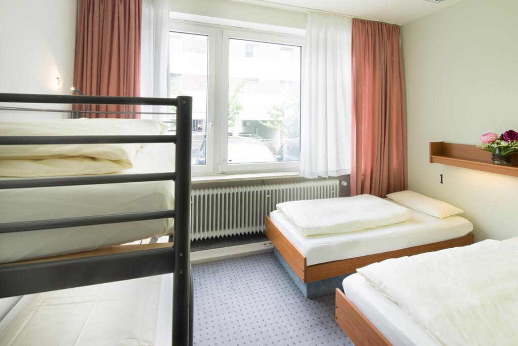 Bett im gemischten Schlafsaal mit 4 Betten