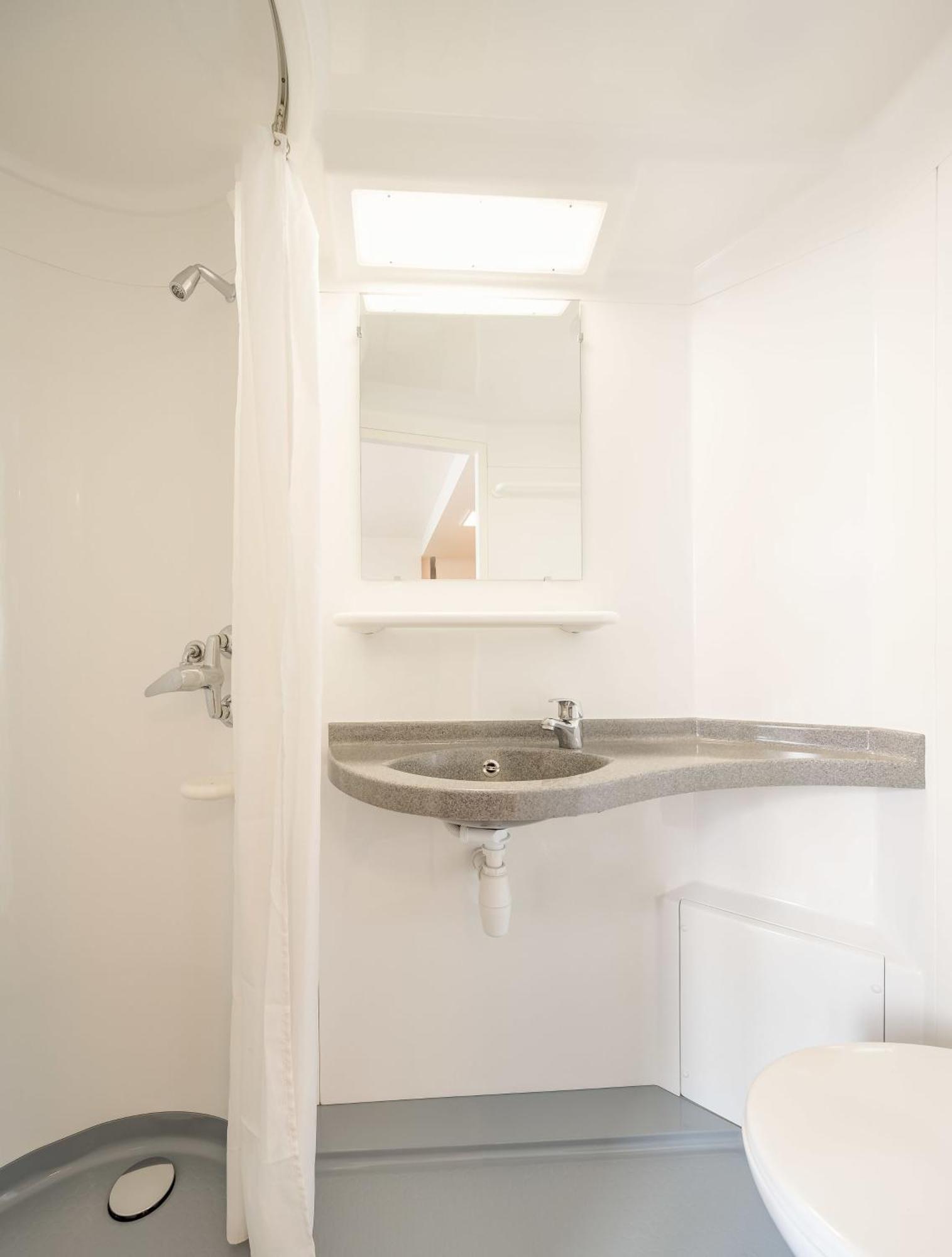 Privékamer met 4 Bedden