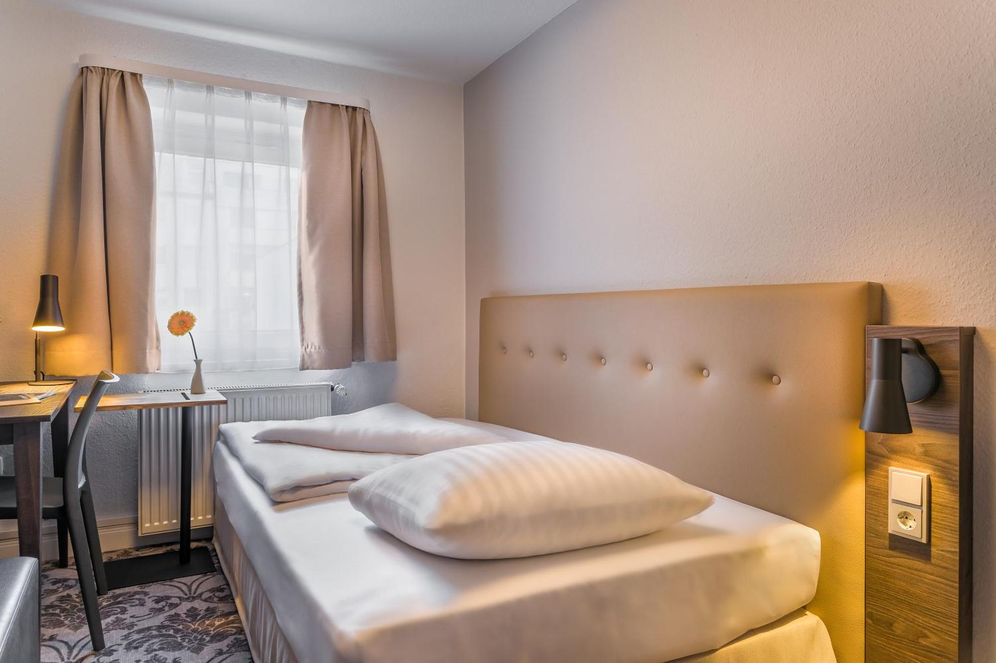 Zimmer mit Queensize-Bett