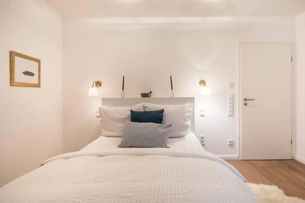 Charming Apartment Close To Heart Of Hamburg-1