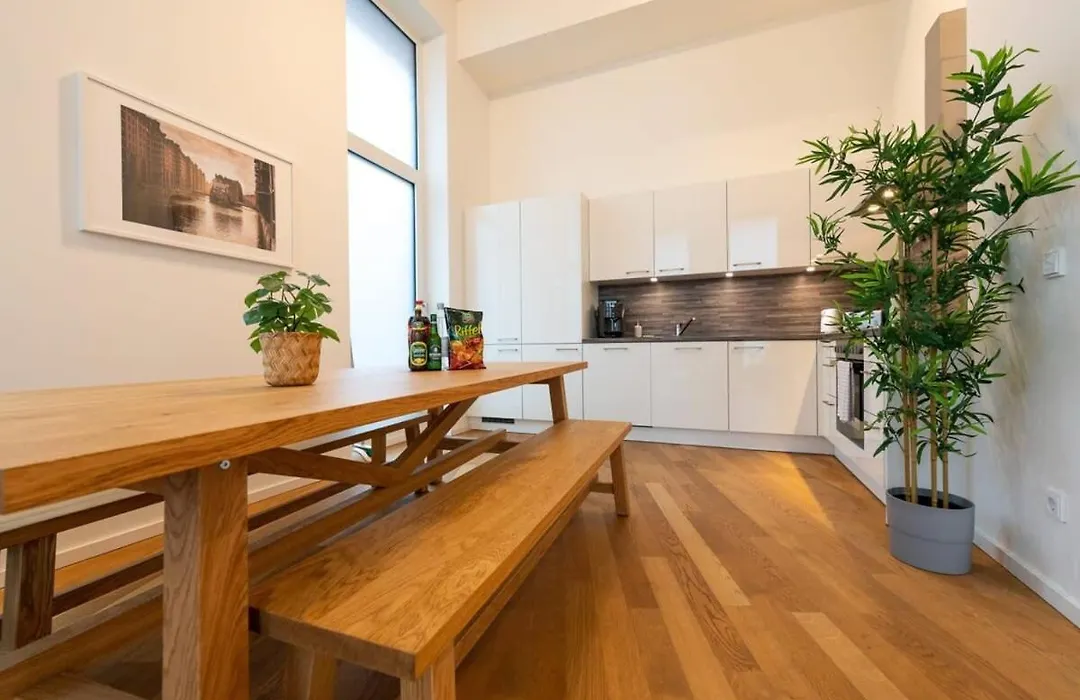 Großzügige Wohnung in der Nähe vom Quartierpark-1