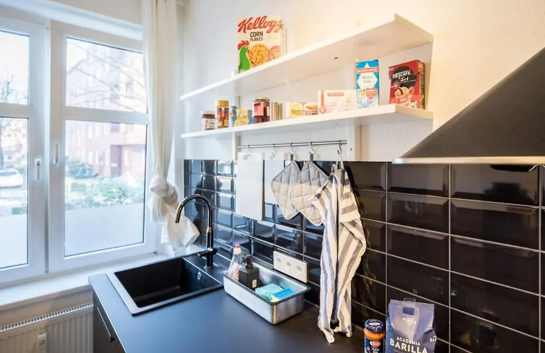 Spacious Two Br Close To Stadtpark And Street Parking-1