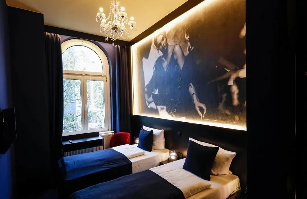 Sleephotels Casino-1