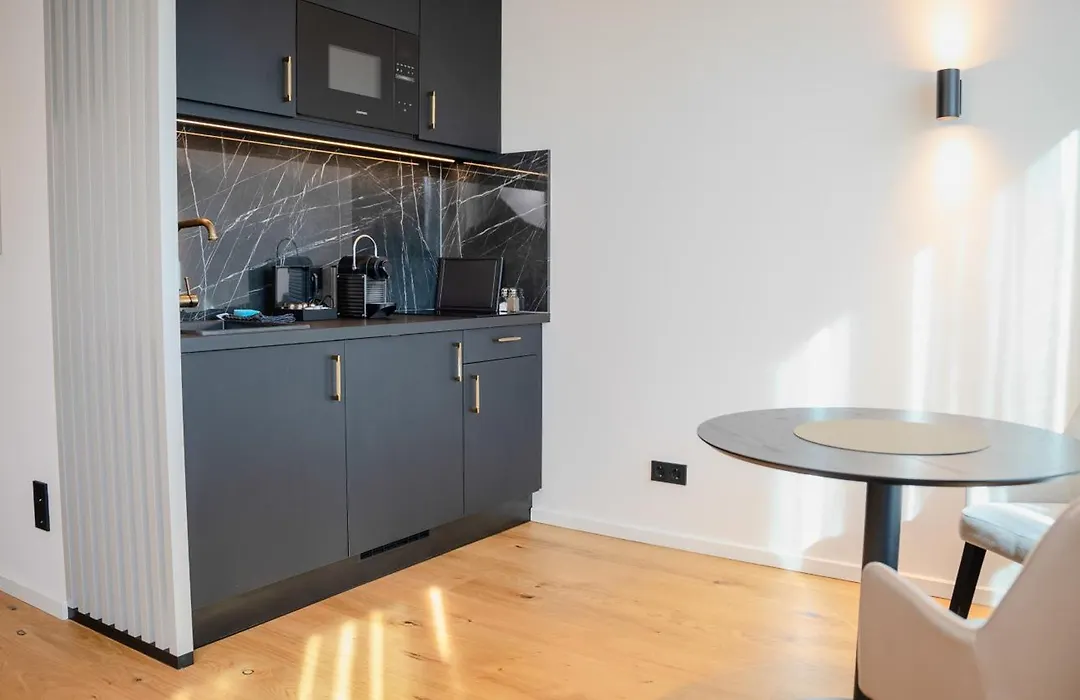 The Myde Hamburg Serviced Apartments-1