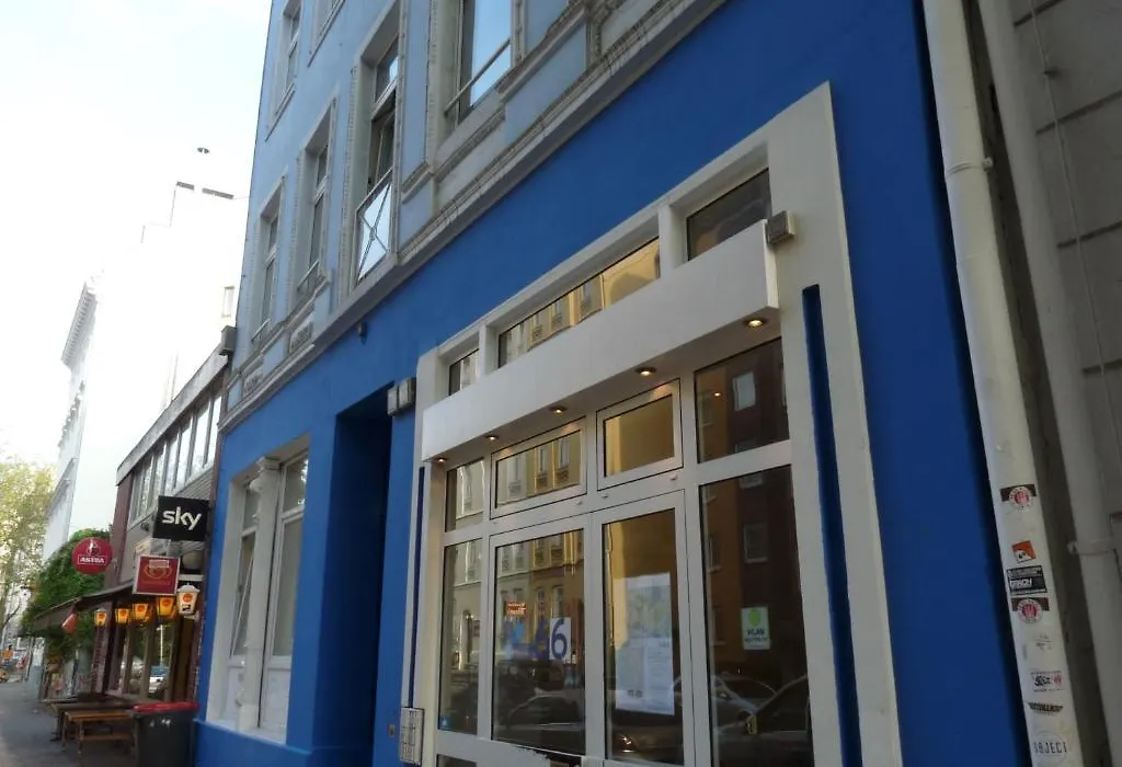 Hotel 66-1