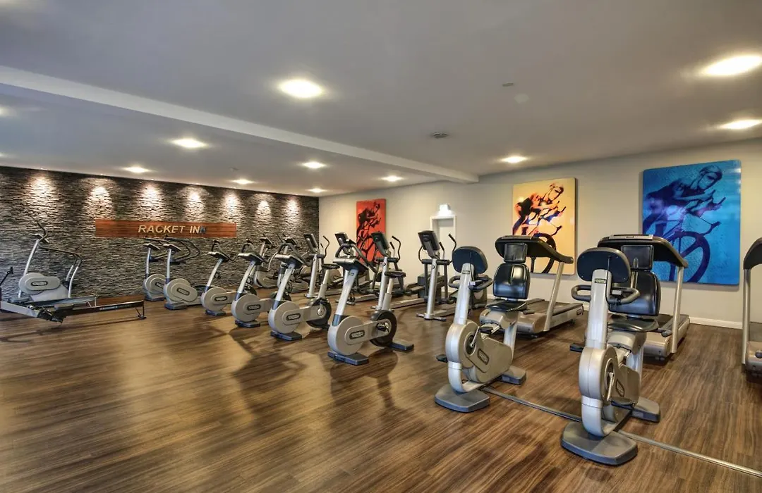 Sporthotel Racket Inn-1