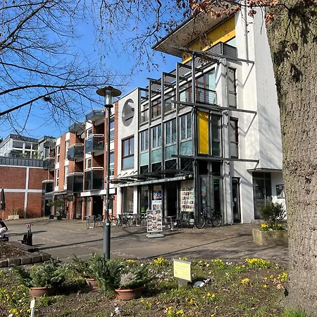Top Lage - Bali-Appartment Hamburg-3