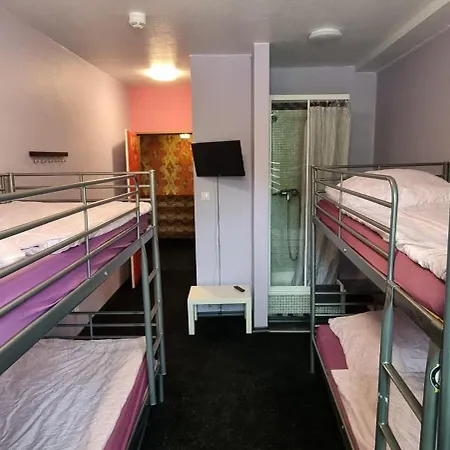 Hostel Kiezbude-3