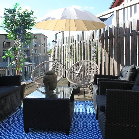 R B Apartment Hamburg Family - 108 qm mit Dachterrasse - Badewanne&Dusche - kostenloses Parken - 2 Schlafzimmer-2