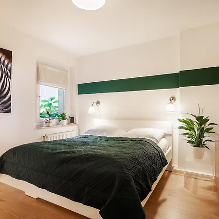 Nachhaltig übernachten - Nähe Alster mit Terrasse-2