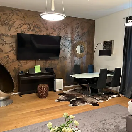 2 Rooms Shanghaiallee Appartment-2