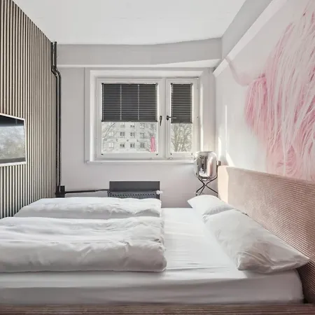 The Room 44-2