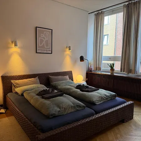 Stylish Apartment In The Heart Of Hamburg-3