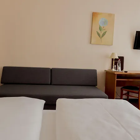Hotel Lumen am Hauptbahnhof-2