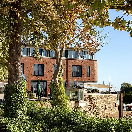 Traditionshaus by Zollenspieker Fährhaus-2
