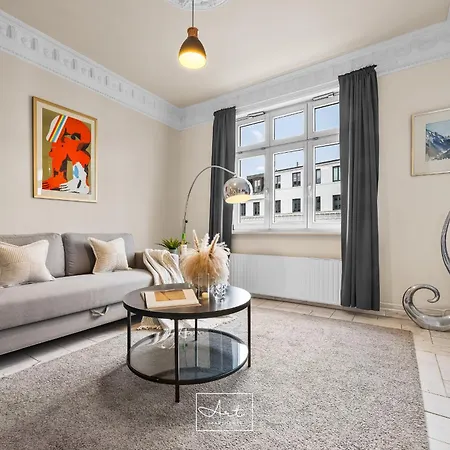 Art Apartments-3