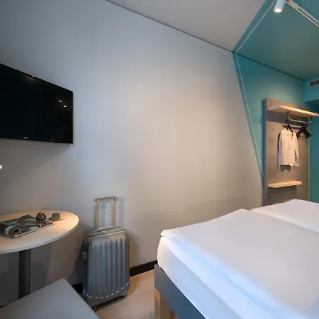 Ibis Budget Hamburg City-3