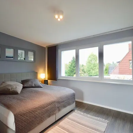 Urbaner Lifestyle Im Klimaneutralen Effizienzhaus-3
