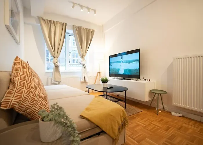 Living In City Center