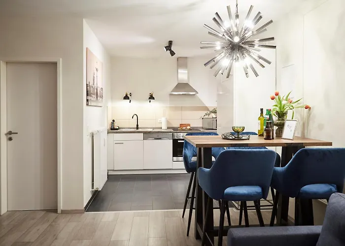 R B Hamburg Business Am Flughafen Für 1-5 Personen - Ideal Für Geschäftsreisende Und Familien - Küche - Waschtrockner - Smart TV - Kostenloser Parkplatz