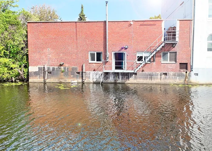 Exklusives Hafen-Appartement mit Whirlpool, mit Wasserblick, City-Nah&eigenem Parkplatz