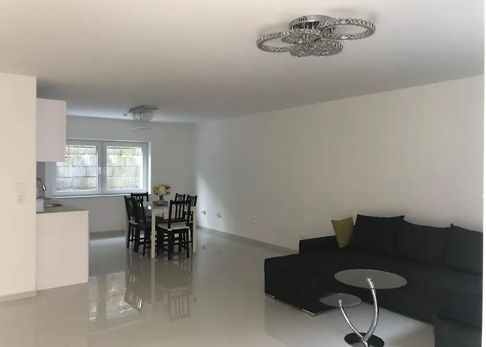 Modern Living In -Wandsbek SELF CHECK-IN 2x Schlafzimmer 1x Schlafsofa