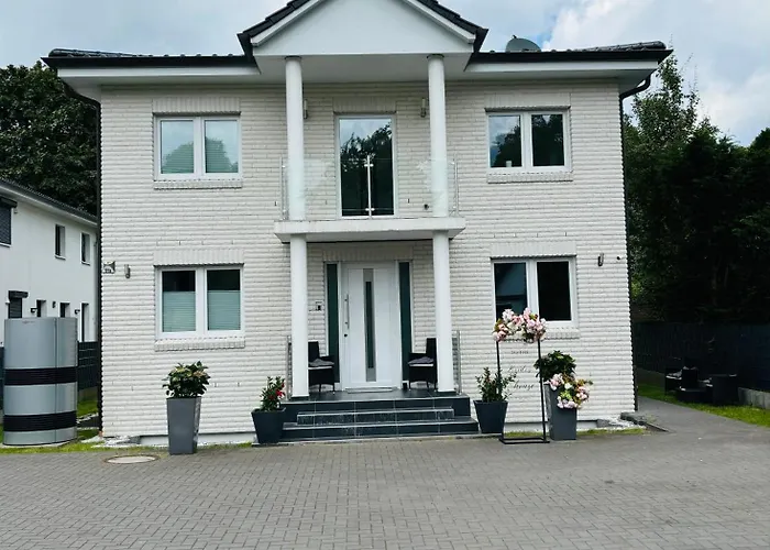 Modern Living In -Wandsbek SELF CHECK-IN 2x Schlafzimmer 1x Schlafsofa