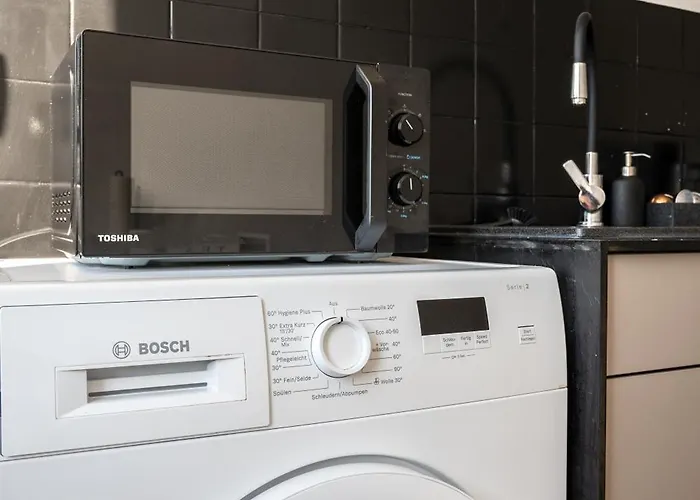 Airport Apartment Fuer 4 - Smart Tv - Kueche - Echarger Hamburg, Germany