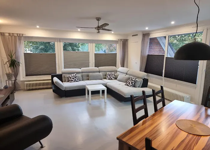 Moderne Traum-Ferienwohnung Flughafen und Zentrumsnah