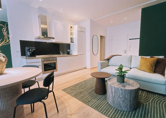 Waterfront Riverside Premium Suites By Ory Living Hamburg, Germany