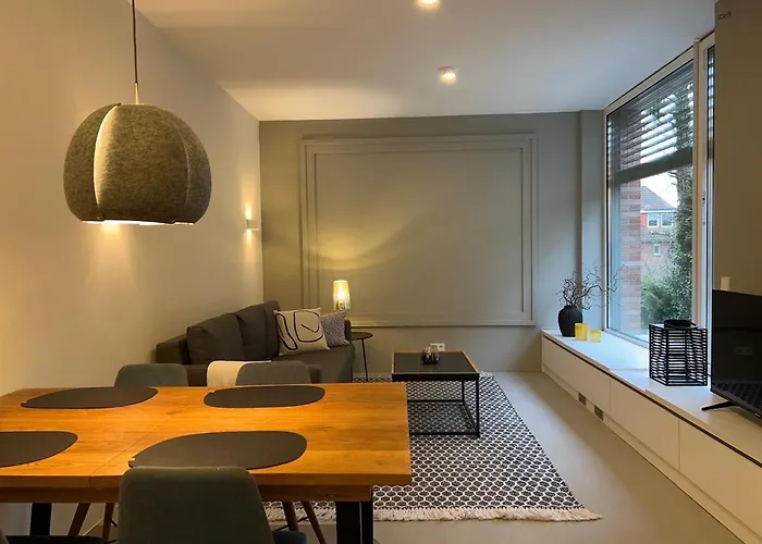 Cozy In New Building