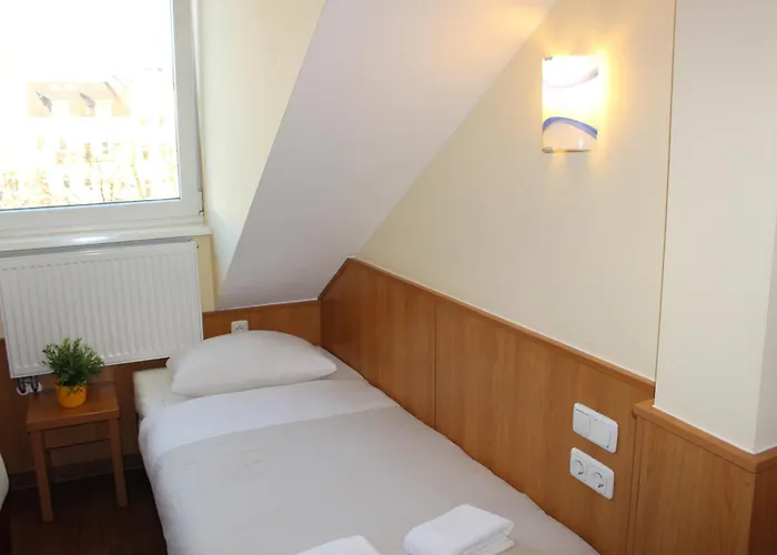 Altan Hotel