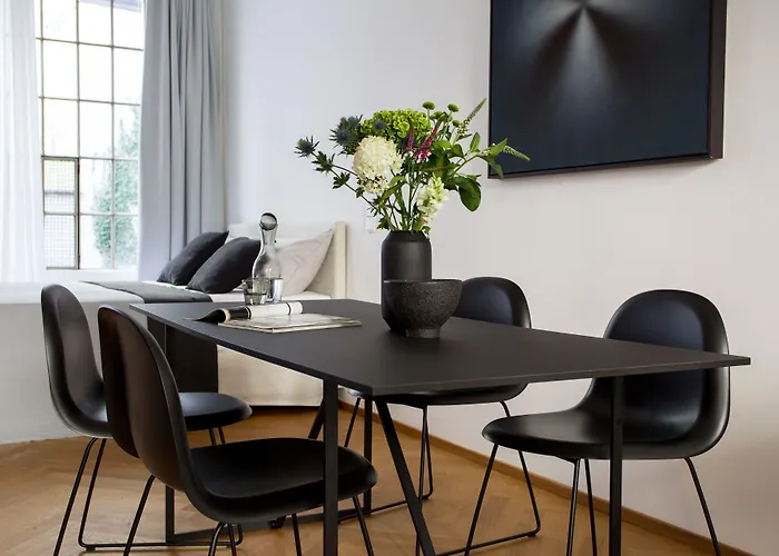 August The Boardinghouse Apartment Hamburg, Germany