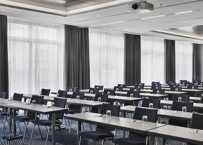 Courtyard By Marriott Hamburg City