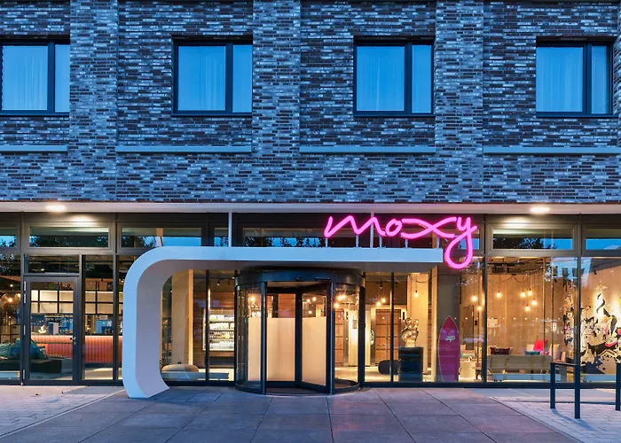Moxy Hamburg City